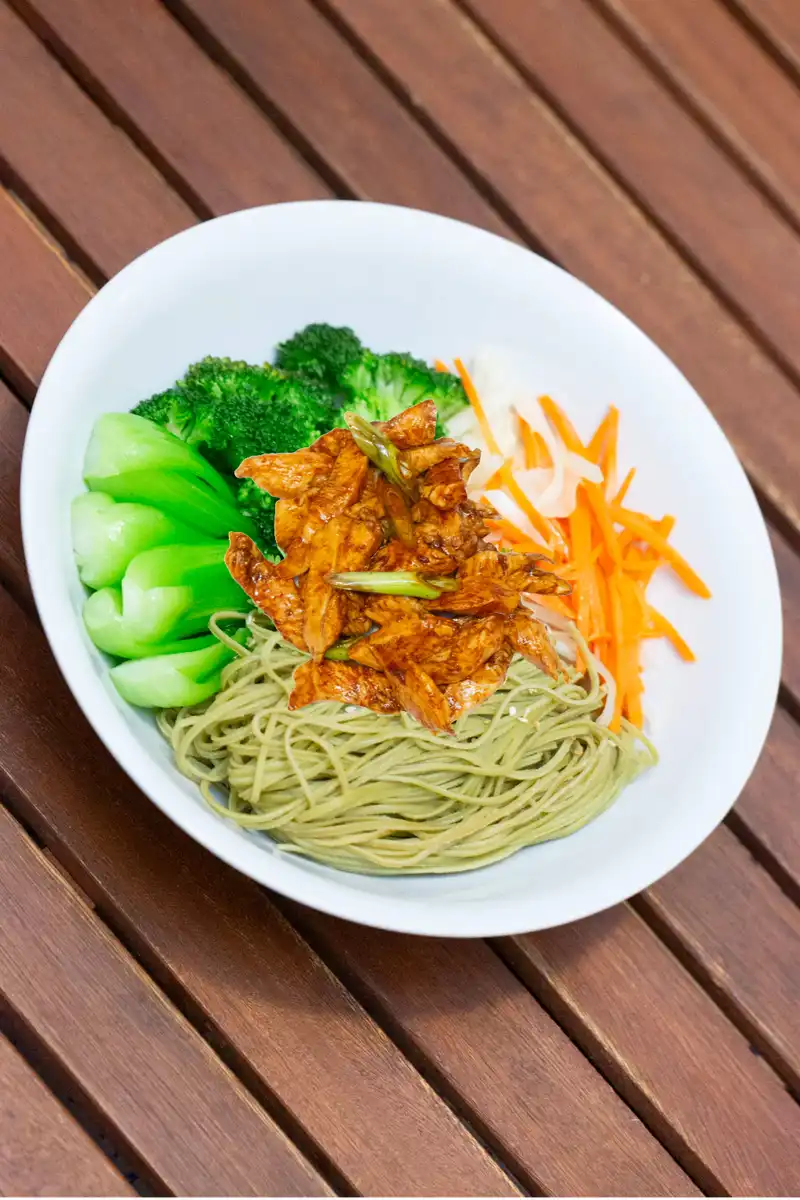 Chicken Protein Noodle Bowl 高蛋白雞肉撈麵