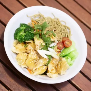 Wan Tan Protein Noodle Bowl 高蛋白餛飩撈麵